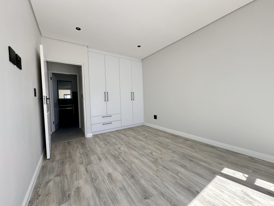 4 Bedroom Property for Sale in Sandown Western Cape